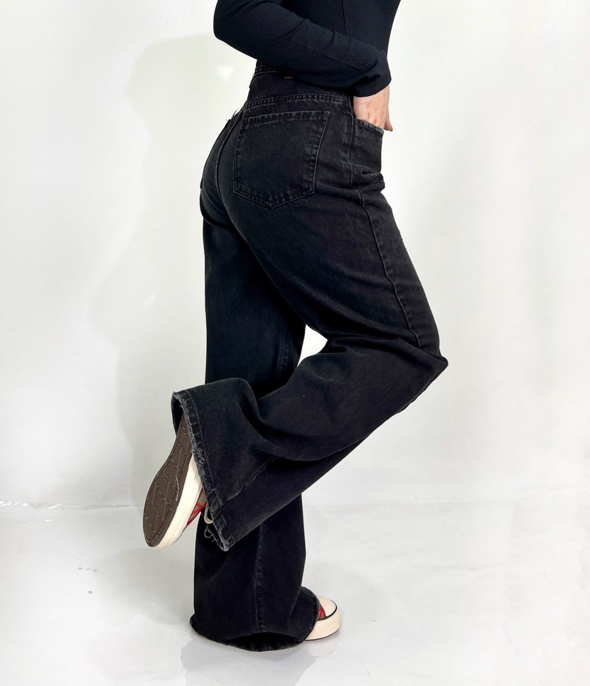 شلوار جین فول بگ مشکی - Image 2