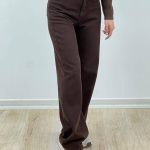 شلوار جین نیم بگ قهوه ای