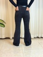 شلوار جین زنانه مدل بوت کات جین کشی رنگ زغالی و طوسی - Image 2